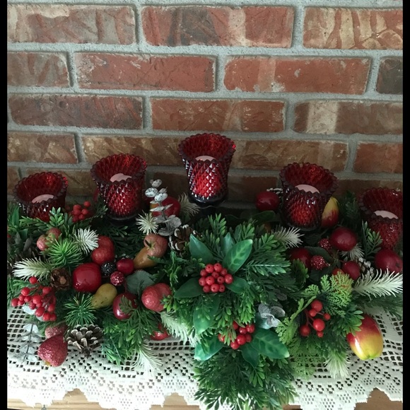 Rare 1970’s Christmas Ruby Glass Candle Centerpiece - Picture 5 of 16